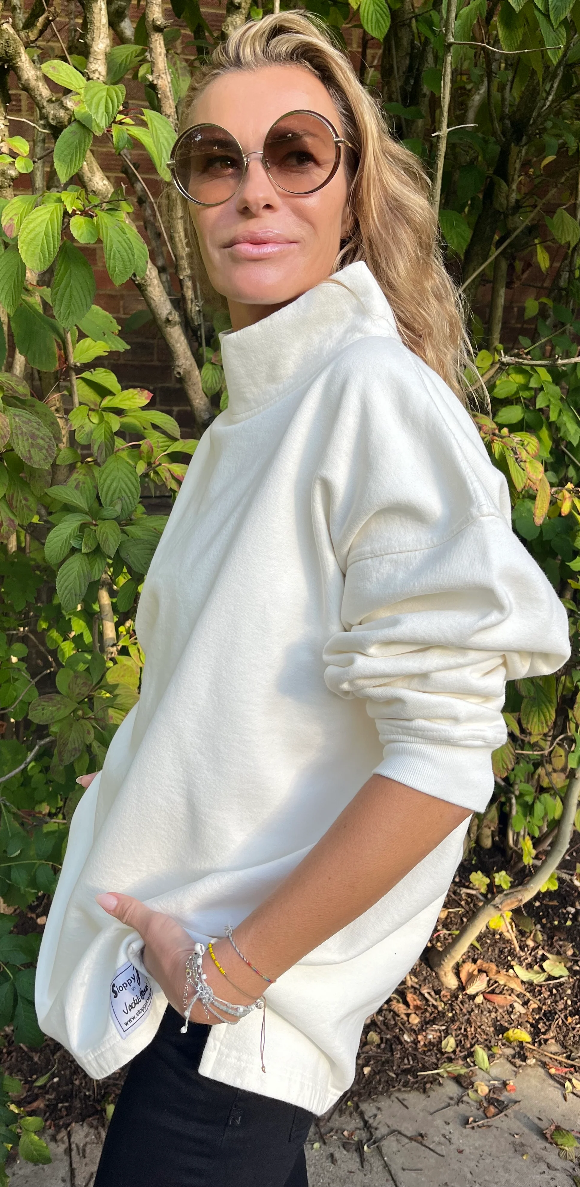 HIGH NECK SWEATSHIRT - Warm White - Image 2